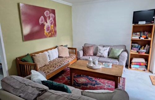 Cathkin Park House | L Chiam Self-Catering Cottage