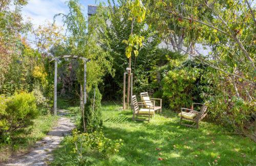 Guilvinec Apartment | L' Eclose Ty Du