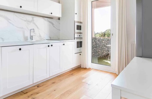 Roseraie Apartment | L ecrin