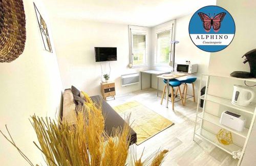 Limoges Apartment | L'Emailleur studio cosy et tout équipé