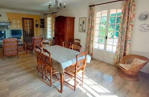 Courthezon Villa | L'Enclos du Château