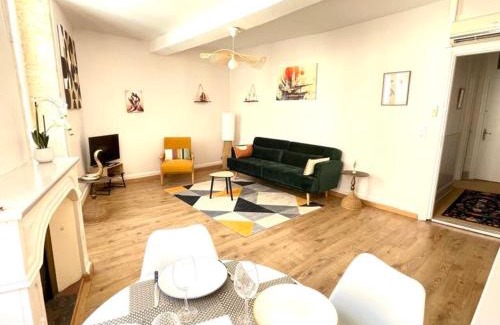 Auch Apartment | L'Erable - Calme en Plein centre