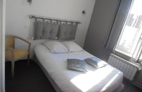 Givry-en-Argonne Hotel | L'ESPERANCE