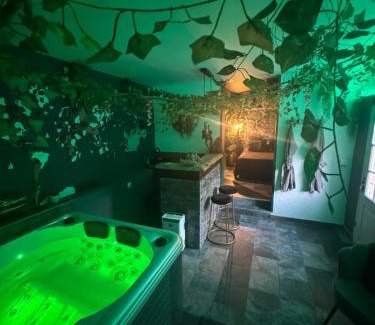 Saint-Menet Bed & Breakfast | l'Everest Rooms