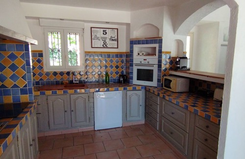 Les Arcs-sur-Argens Villa | L'hacienda Provençale Les Palmiers