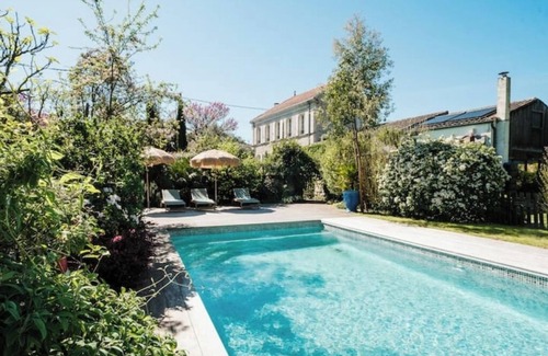 Landrais House | "L'Hermione * " Charming gîte for 6 in the Charente countryside