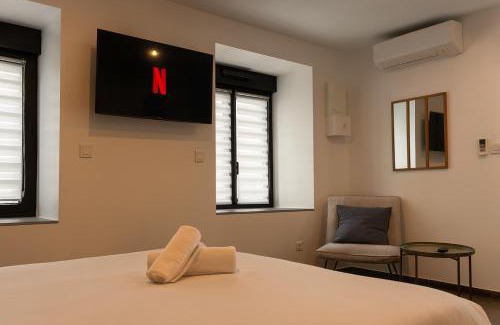 Le Creusot Apartment | L Horizon Calme Central Chic