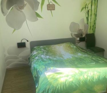 Guillestre Apartment | L'improbable, Spa, Netflix, Wifi, 500 m du centre historique