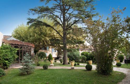 Paluds de Noves House | L'Insoupçonnée Saint Rémy de Provence by A Pinch Of Soul