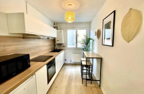 Roanne Apartment | L'Instant Présent - Calme & Élégant proche gare