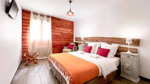 Faucon-de-Barcelonnette Apartment | L'Intermède & En toute amitié - Les Gites de l'Argile