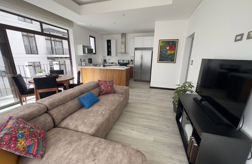 Zona 16 Apartment | L2A - Boutique apartment Cayala 5 guests