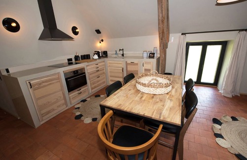 Saint-Laurent-Nouan Apartment | La Barboire Campagne - Refined apartment
