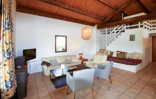 Tulette House | La Barralière