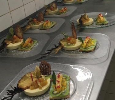 Saint-Victor-de-Malcap Hotel | La Bastide Des Senteurs