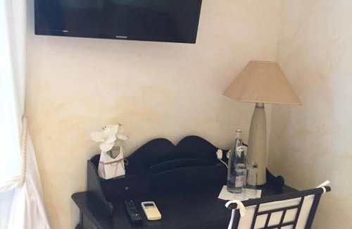 Six-Fours-les-Plages Bed & Breakfast | La Bastide de Font Clarette