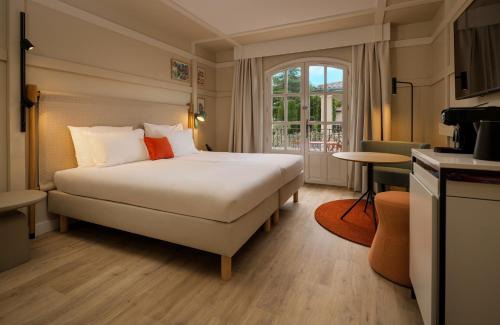 Mougins Hotel | La Bastide de Mougins, a Tribute Portfolio Hotel