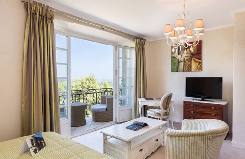 Tourtour Hotel | La Bastide De Tourtour & Spa Hôtel