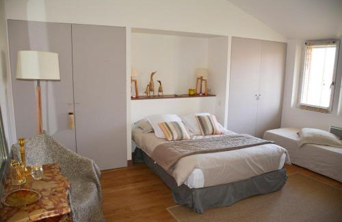 Saint-Genies-Bellevue Bed & Breakfast | La Bastide rouge