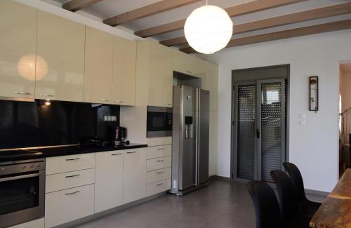 Sipiada Villa | La Belle Helene