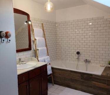 Bergeres-les-Vertus Apartment | La Belle Vue Gîte Champenois B&B