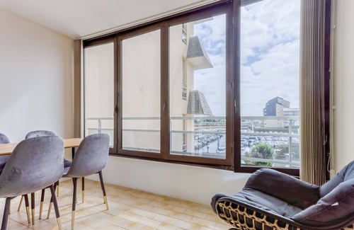 Courseulles-sur-Mer Apartment | La Boussole - Apt 2 chambres vue marina