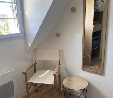 Loctudy Apartment | La Brise Marine, calme, Océan, 350m plage