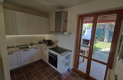 Sirolo House | La Buganvilla: a cozy cottage with garden near the center of Sirolo