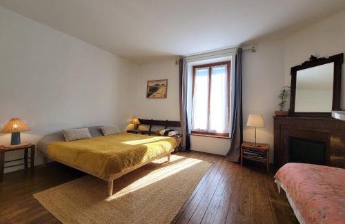 Thomery House | La Bycoque, maison 2 chambres au calme