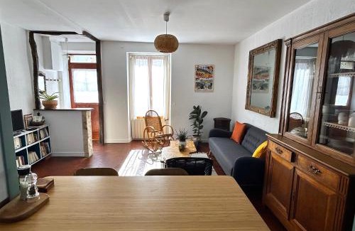 Thomery House | La Bycoque, maison 2 chambres au calme