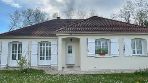 Rosieres-pres-Troyes House | La caillotine