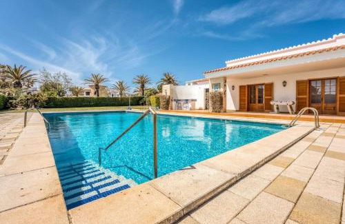 S'Algar Villa | LA CALMA Espectacular villa con jardín y piscina en Menorca