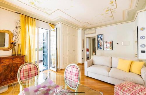 Loano Apartment | La Casa al mare Centro storico di Loano con GARAGE