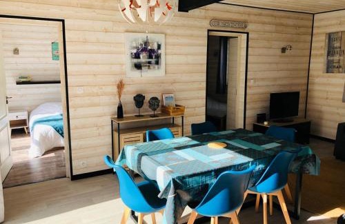 Soulac-sur-Mer House | La Casa Azul