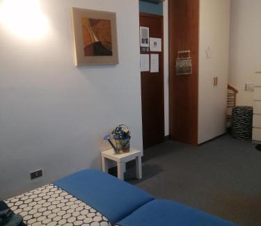 Rozzano House | La Casa Blu- Forum di Assago, Humanitas, Milanofiori, IEO