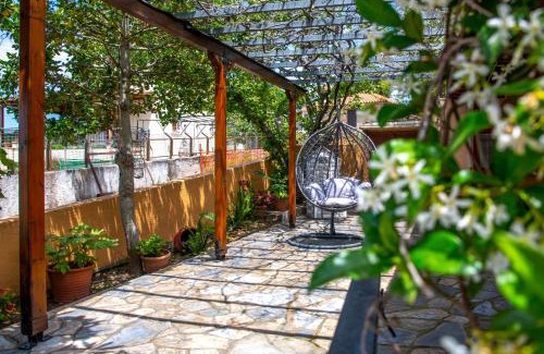 Lafkos House | La Casa De Vacation