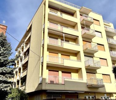 Finale Pia House | La Casa Del Molo