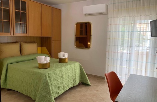 Casa Santa Apartment | La Casa di Angelica