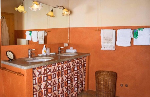 Castelcucco Apartment | La Casa di Laura