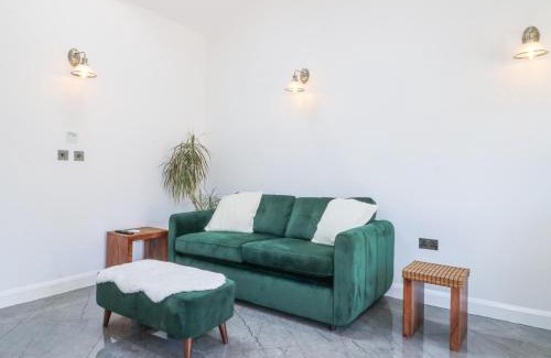 Arnold House | La Casa Lipa