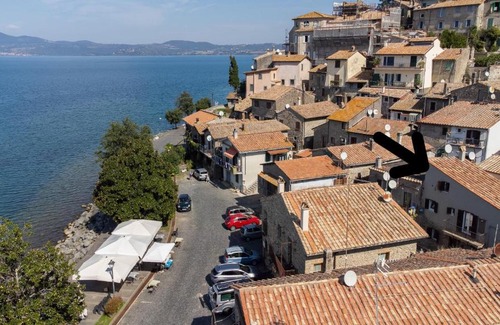 Lake Bracciano House | La Casa Nel Vicolo
