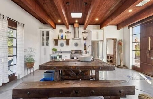 El G.H.E.K.O. House | La Casa Que Canta " The House That Sings"