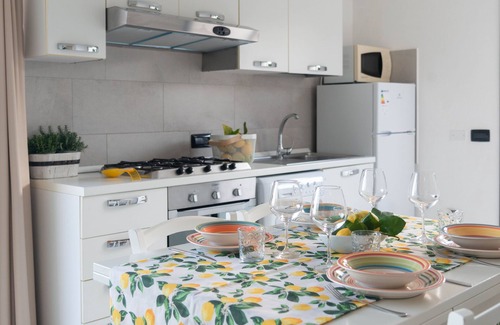 Cala Liberotto Apartment | La Casa sul Mare - Two Bedroom Apartment, Sleeps 4