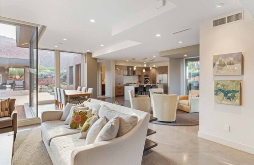 Ivins House | La Casa Verde- Modern Desert Home.