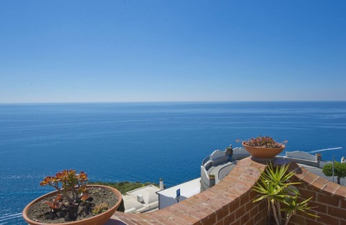 Praiano Apartment | La Casetta in Praiano along via Umberto I, 98