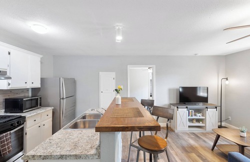 Buda Cottage | La Casita – Guesthouse with Private Outdoor Space