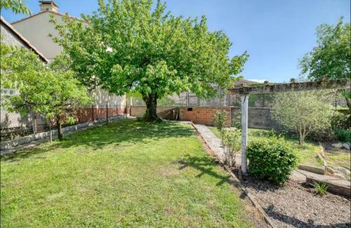 Pamiers House | La Catalane House T4 Garden Parking