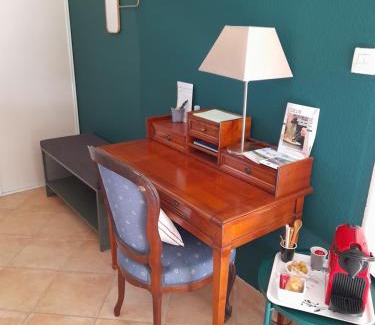 Cazeres House | La Chambre Verte