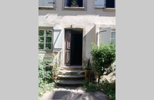 Petite-France Apartment | La Chaumière
