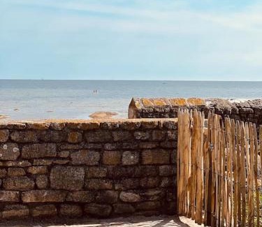 Loctudy House | La Chaumière Loctudy - Vue Mer - Accès direct Plage